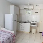 Ronzi شقة