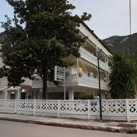 Lägenhet Ronzi Kamena Vourla